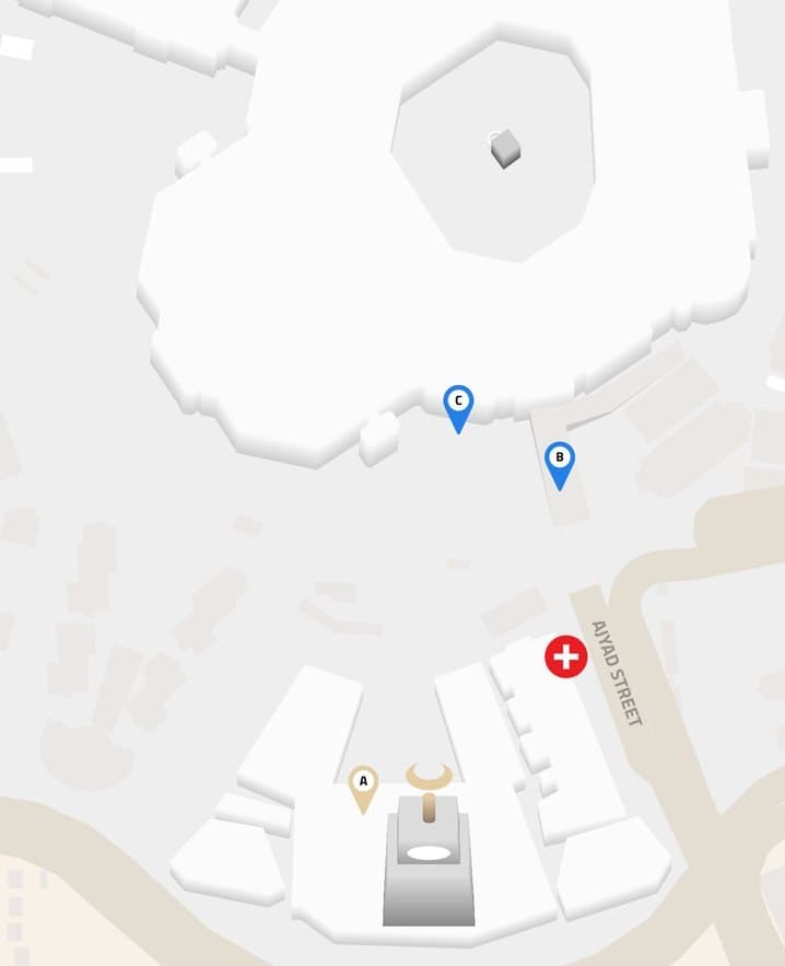 خريطة للمنطقة الواقعة جنوب المسجد الحرام تُظهر مستشفى أجياد للطوارئ في شارع أجياد قرب برج الساعة